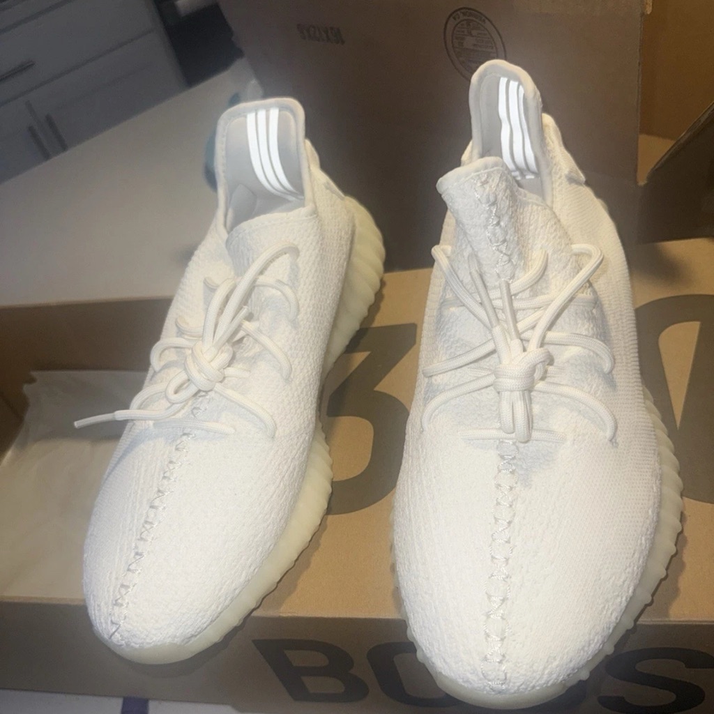 Adidas Yeezy Boost 350 V2 Cream Sneakers
